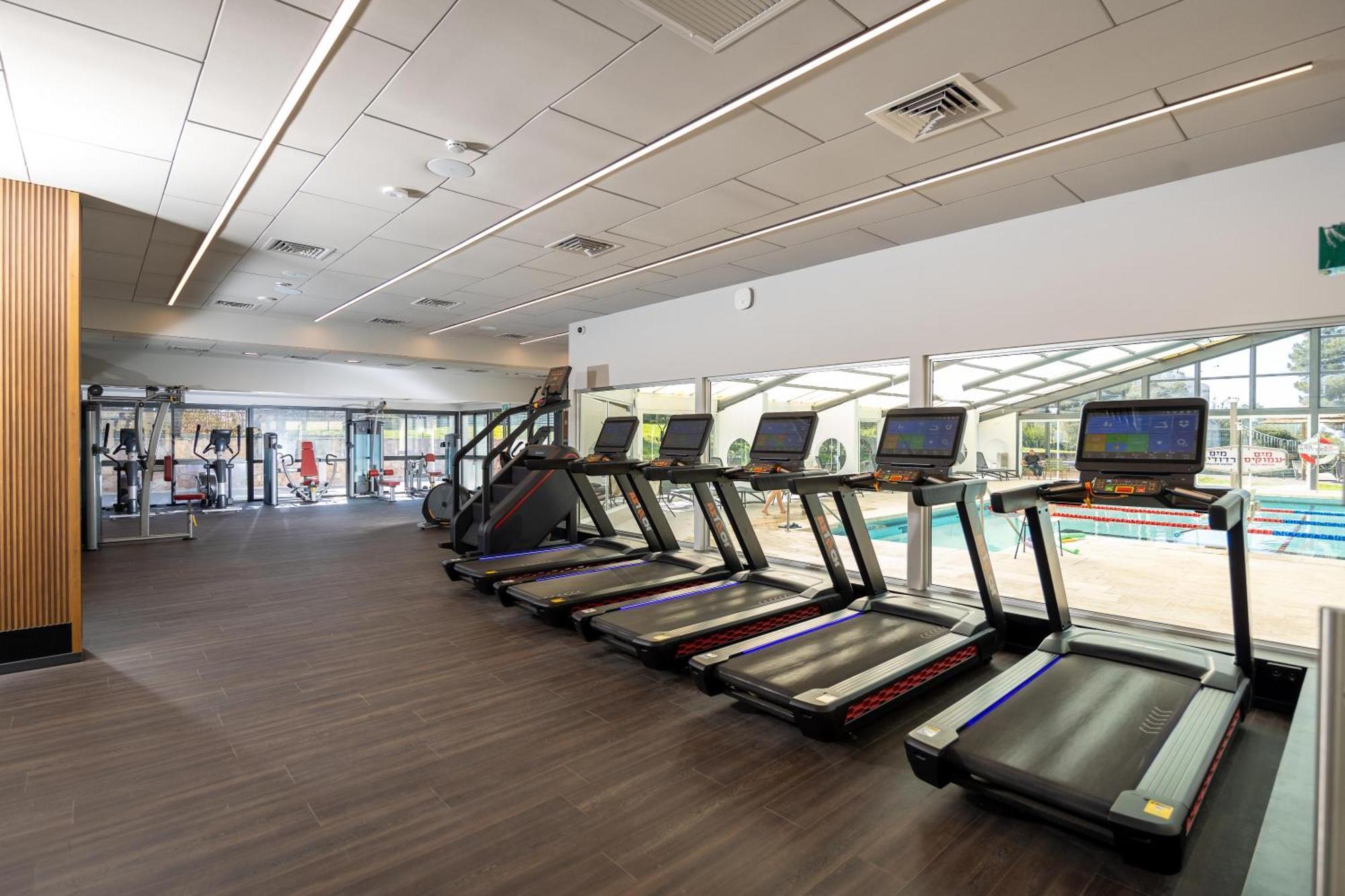 C Hotel Neve Ilan Ngoại thất bức ảnh