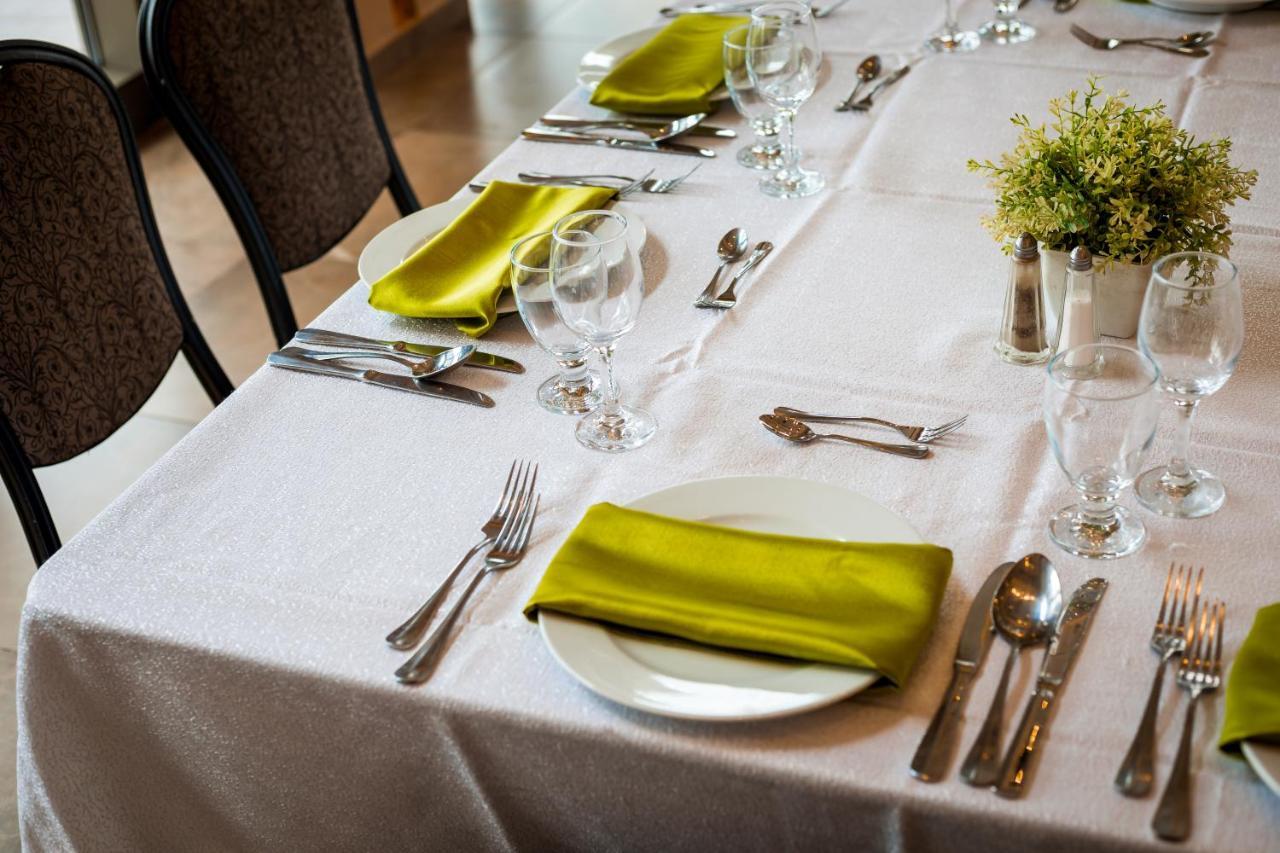 C Hotel Neve Ilan Ngoại thất bức ảnh